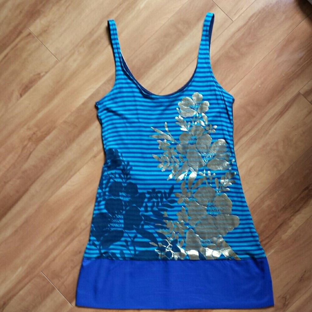 *NWOT!* EXPRESS DREAM COTTON XS EMBELLISHED TANK